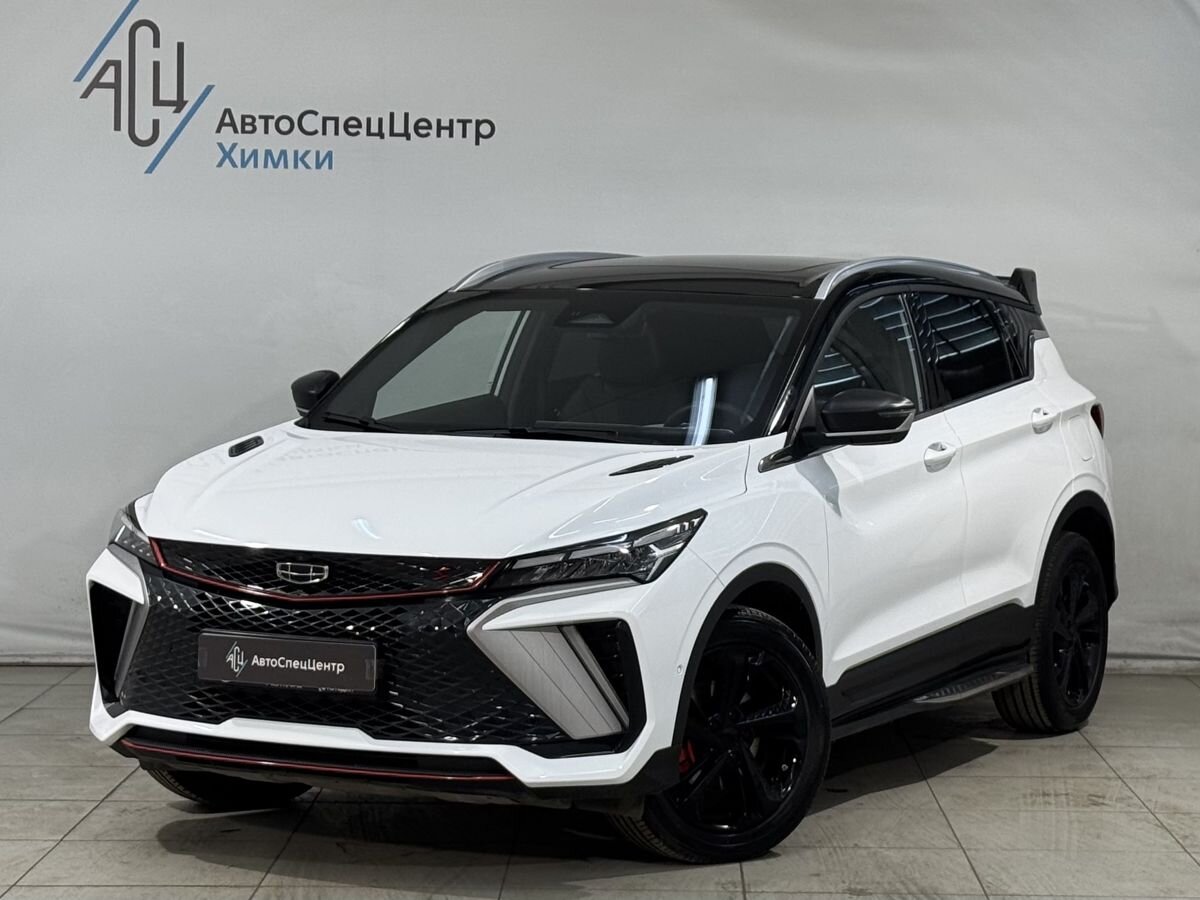 Автомобиль Geely Coolray I [рестайлинг] 1.5 AMT (147 л.с.) Flagship Белый 2024 с пробегом 15 300 км