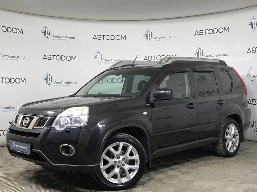 Автомобиль Nissan X-Trail II поколение (T31) 2.0 MT 4WD (141 л.с.) SE +hatch (2-KDB) Чёрный 2011 с пробегом 272 500 км