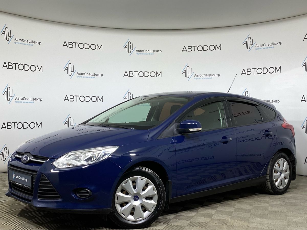 Автомобиль Ford Focus III поколение 1.6 MT (125 л.с.) Trend Синий 2013 с пробегом 165 500 км