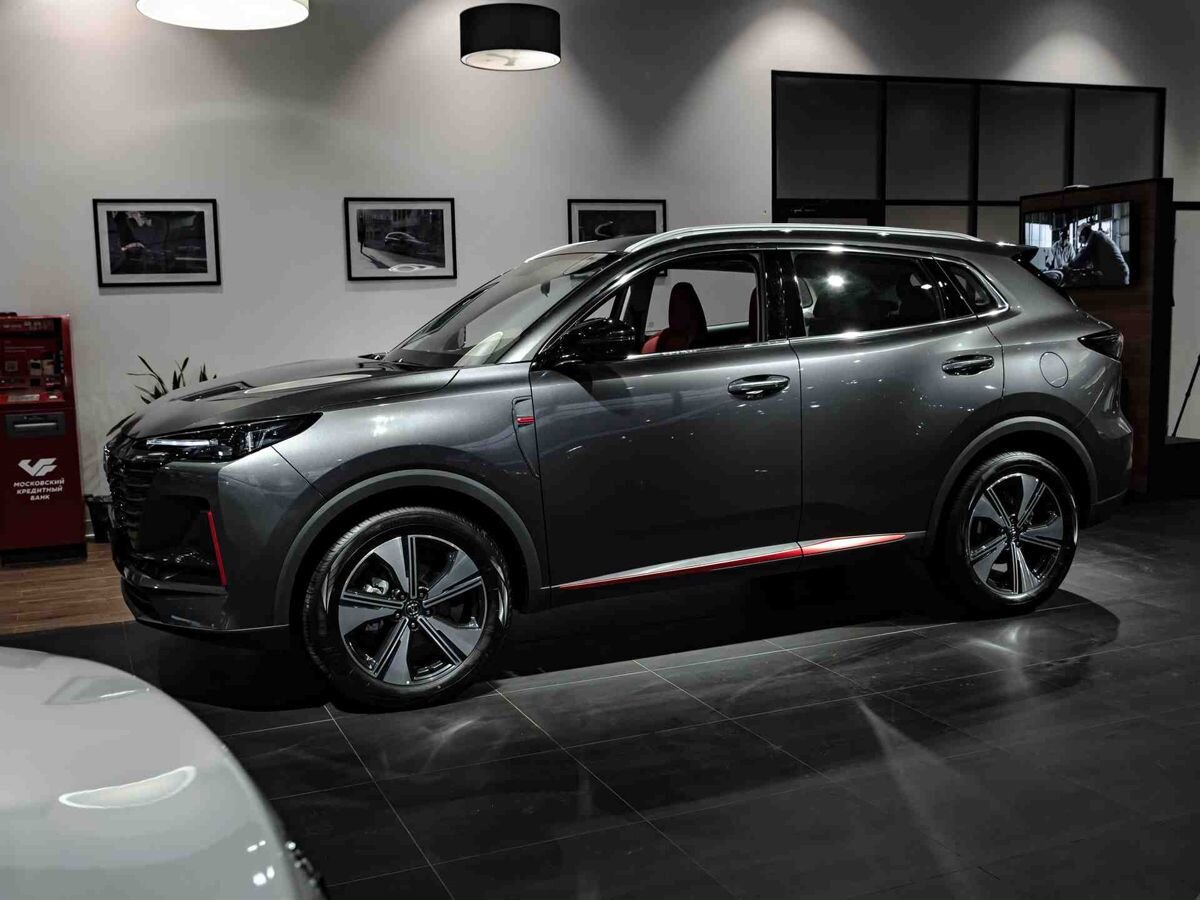 Автомобиль Changan CS55PLUS I [рестайлинг] 1.5 AMT (181 л.с.) Tech Серый 2024 новый