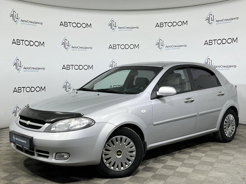 Автомобиль Chevrolet Lacetti I поколение 1.6 MT (109 л.с.) SX Серебристый 2009 с пробегом 129 200 км