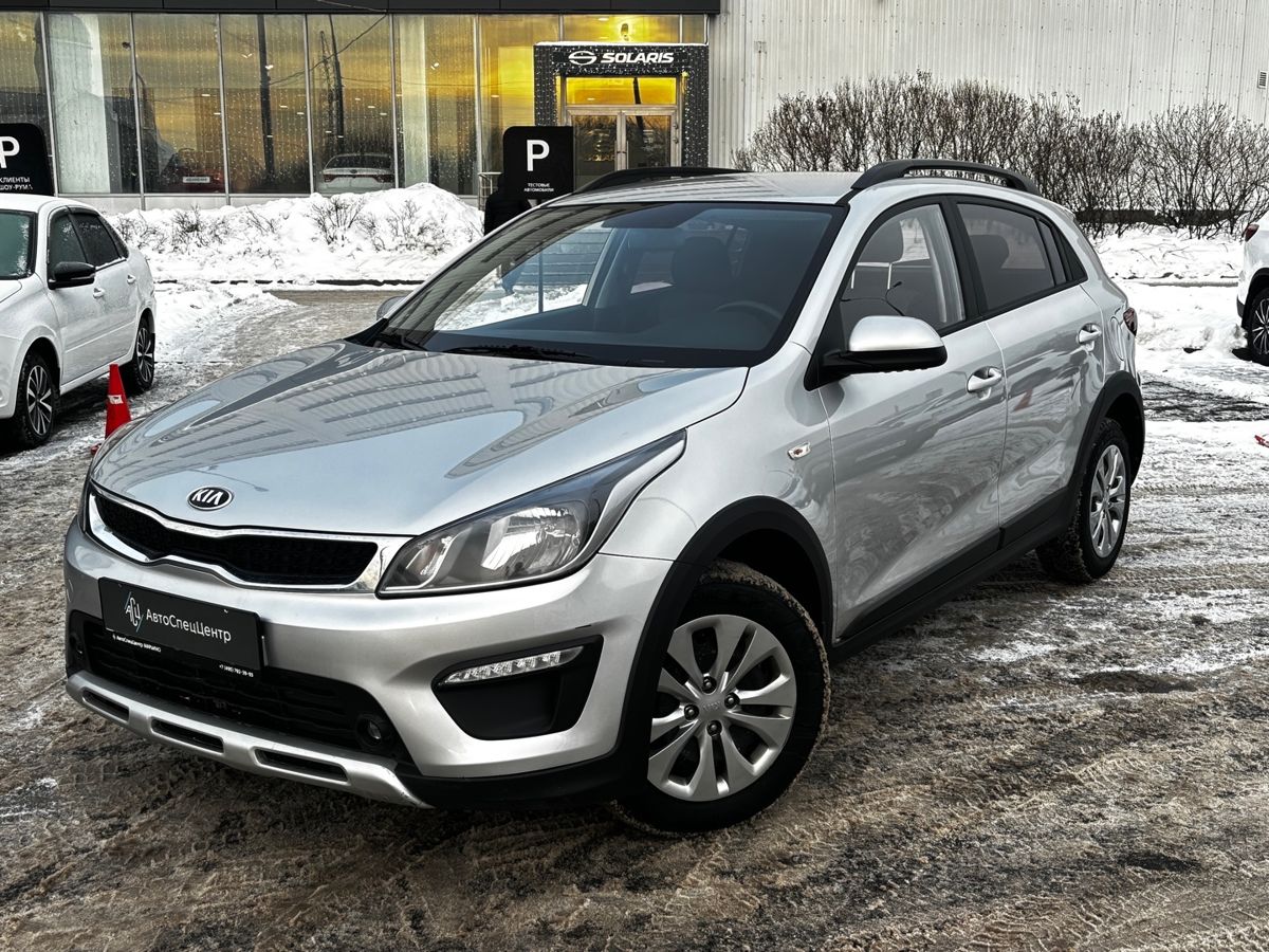 Автомобиль Kia Rio IV поколение 1.6 MT (123 л.с.) Luxe Серый 2020 с пробегом 55 000 км