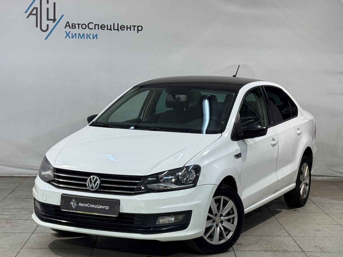 Автомобиль Volkswagen Polo V [рестайлинг] 1.6 AT (110 л.с.) LIFE Белый 2017 с пробегом 186 000 км