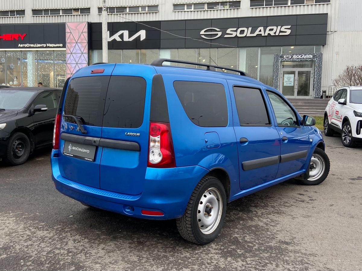 Автомобиль Lada (ВАЗ) Largus I поколение 1.6 MT (7 мест) (106 л.с.) Norma Comfort (7 мест) (2017-2019) Синий 2020 с пробегом 139 000 км