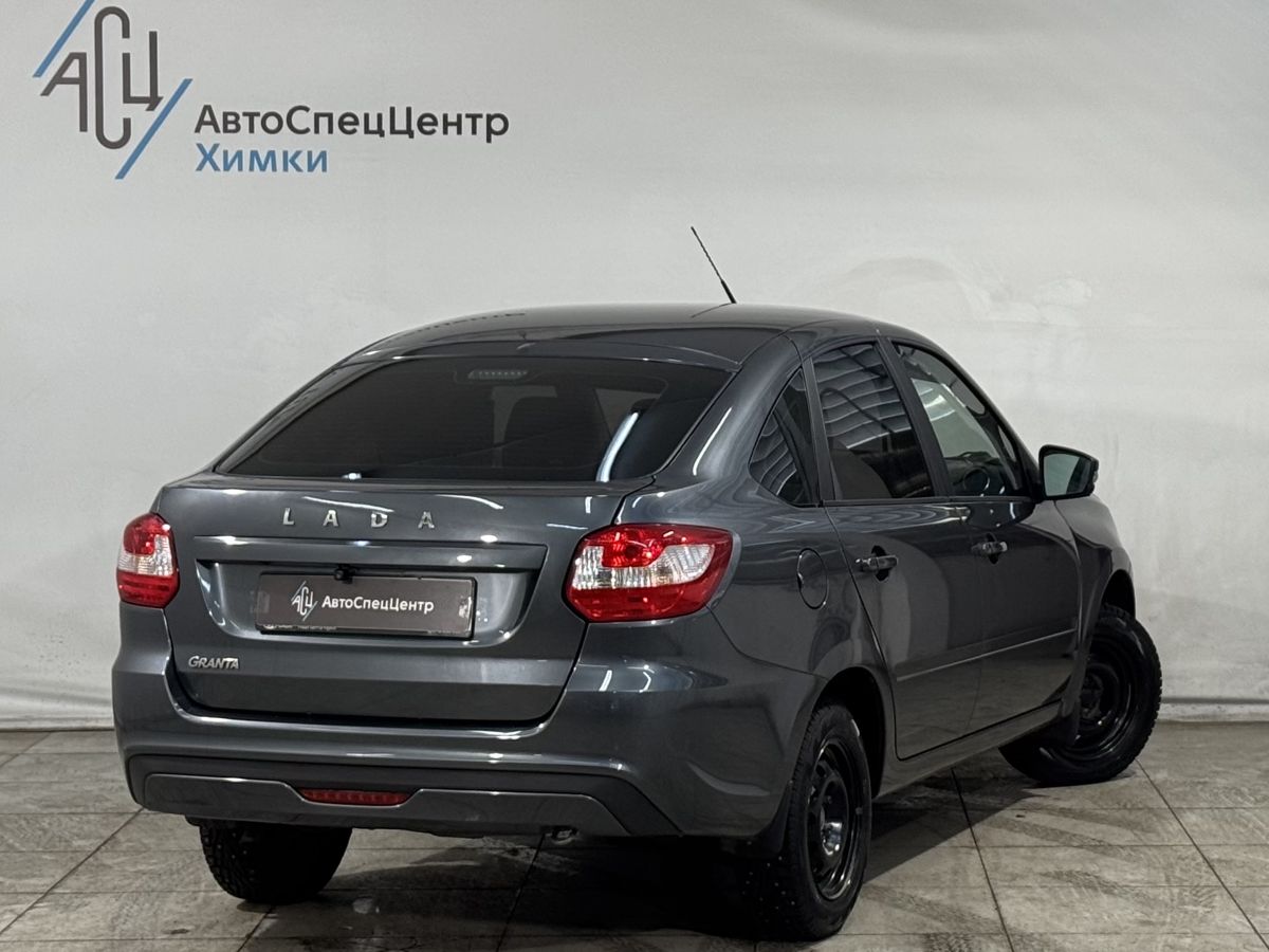 Автомобиль Lada (ВАЗ) Granta I [рестайлинг] 1.6 MT (90 л.с.) Luxe Серый 2024 с пробегом 14 000 км