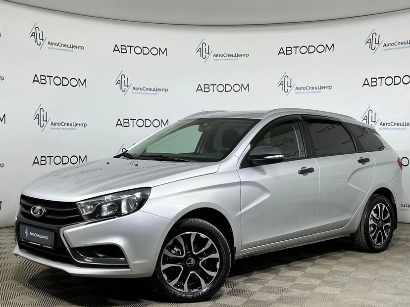 Автомобиль Lada (ВАЗ) Vesta I поколение 1.6 MT (106 л.с.) Comfort (2017-2019) Серебристый 2019 с пробегом 92 328 км