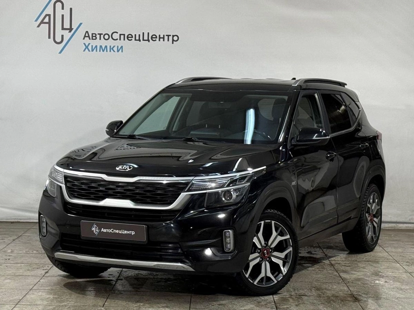 Автомобиль Kia Seltos I поколение 1.6 AT 4WD (121 л.с.) Style Чёрный 2020 с пробегом 114 850 км