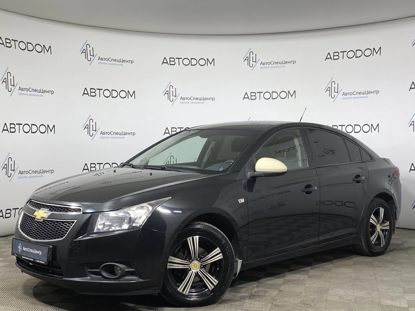 Автомобиль Chevrolet Cruze I поколение (J300) 1.8 AT (141 л.с.) LT Чёрный 2010 с пробегом 145 103 км