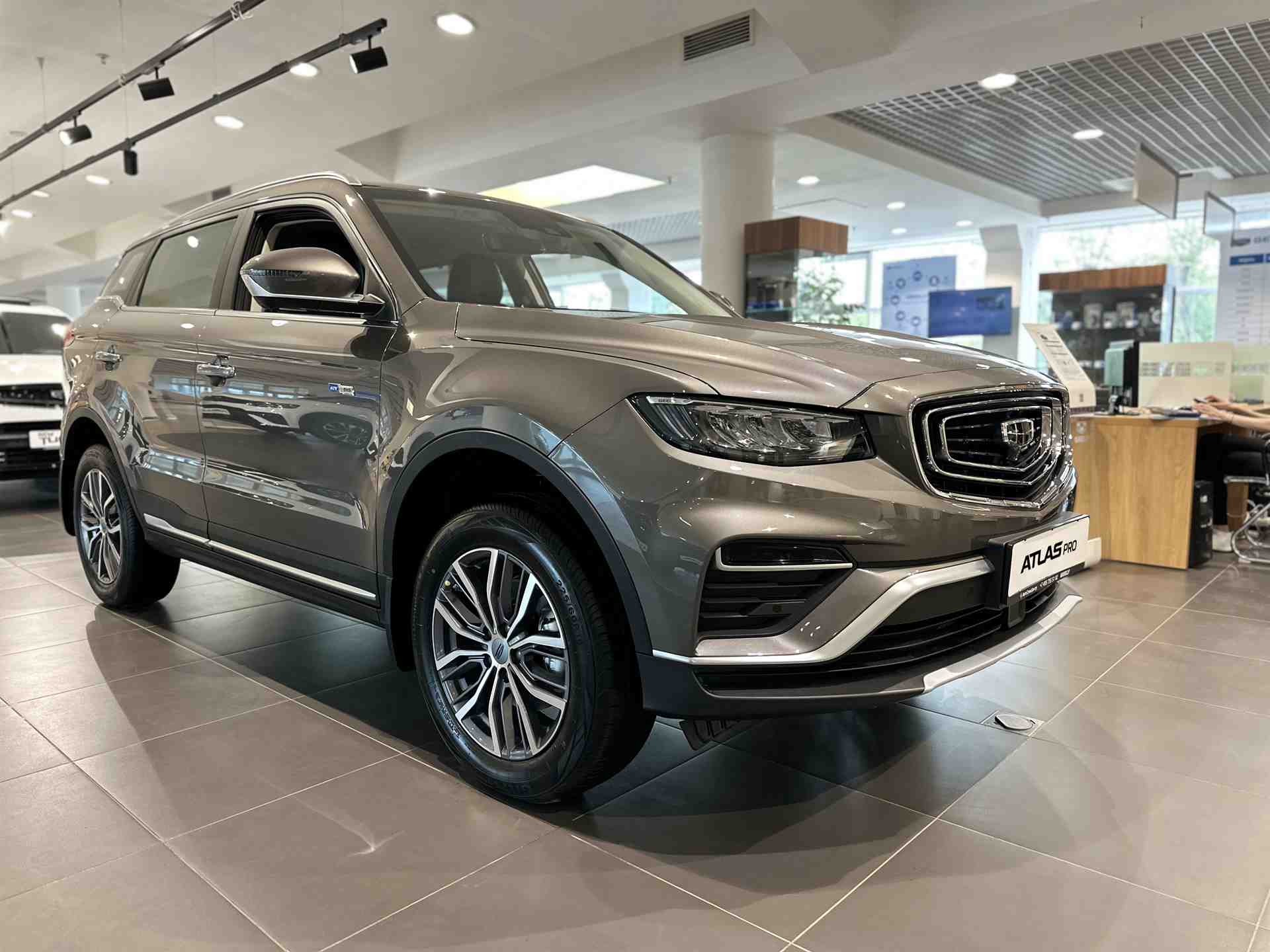 Geely Atlas Pro Купить В Орехово Зуево