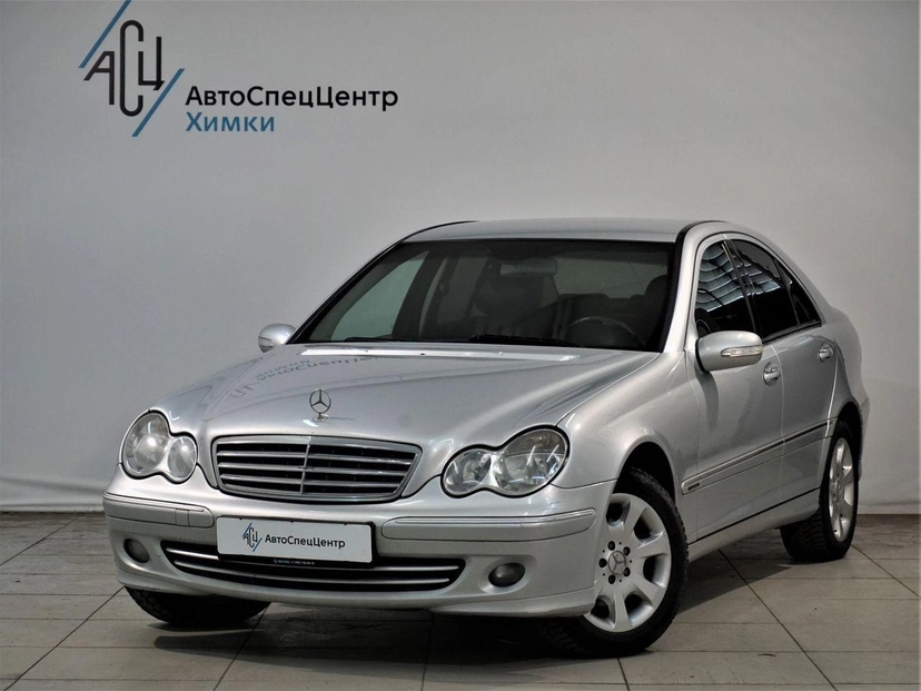 Автомобиль Mercedes-Benz C-Класс II (W203) [рестайлинг] 200 1.8 Kompressor AT (163 л.с.) Base Серебристый 2006 с пробегом 227 000 км