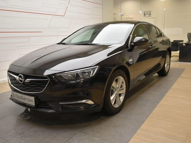 Автомобиль Opel Insignia II поколение 2.0d AT (170 л.с.) Base Черный 2018 с пробегом 86000 км