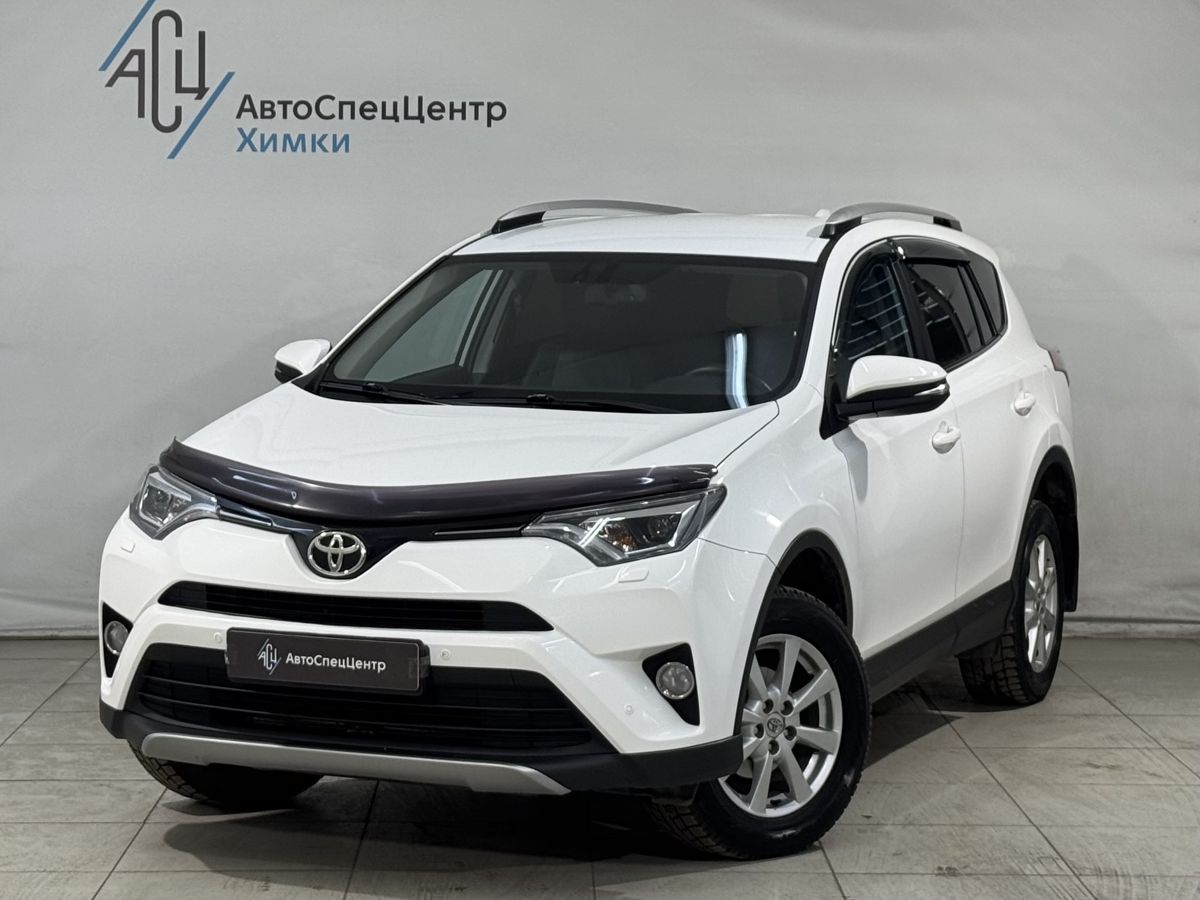Автомобиль Toyota RAV4 IV (XA40) [рестайлинг] 2.0 CVT 4WD (146 л.с.) Exclusive Белый 2019 с пробегом 65 000 км