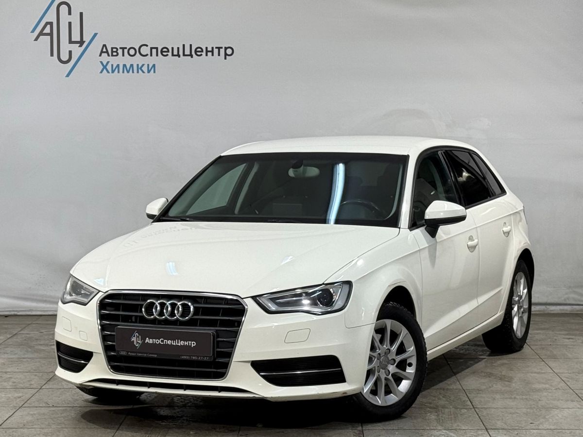 Автомобиль Audi A3 III поколение (8V) 1.4 AMT (122 л.с.) Base Белый 2013 с пробегом 145 000 км