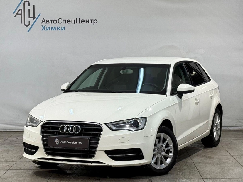 Автомобиль Audi A3 III поколение (8V) 1.4 AMT (122 л.с.) Base Белый 2013 с пробегом 145 000 км