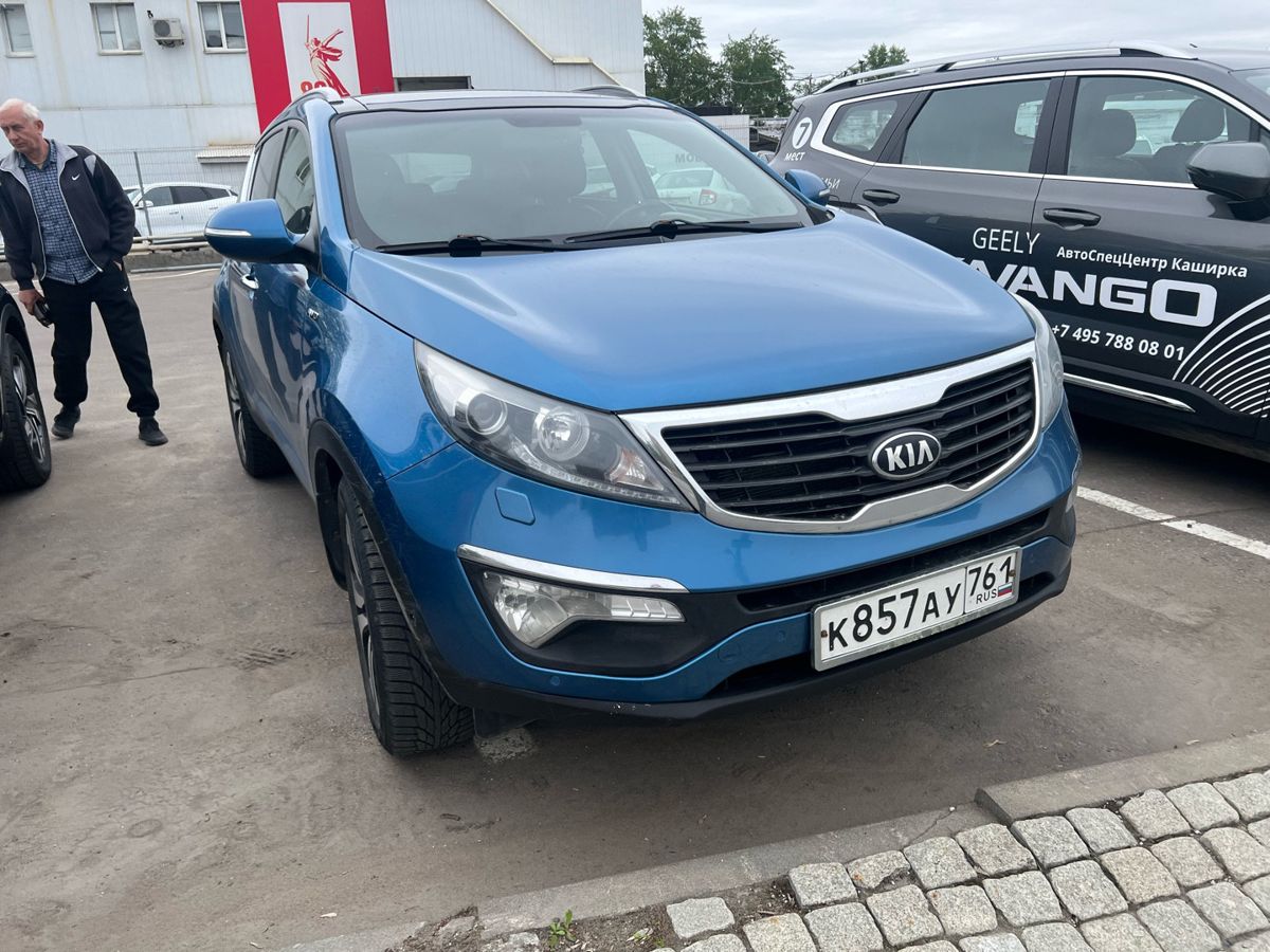 Kia Sportage III поколение 2.0 AT 4WD (150 л.с.) Premium Синий 2013 с пробегом 155 213 км