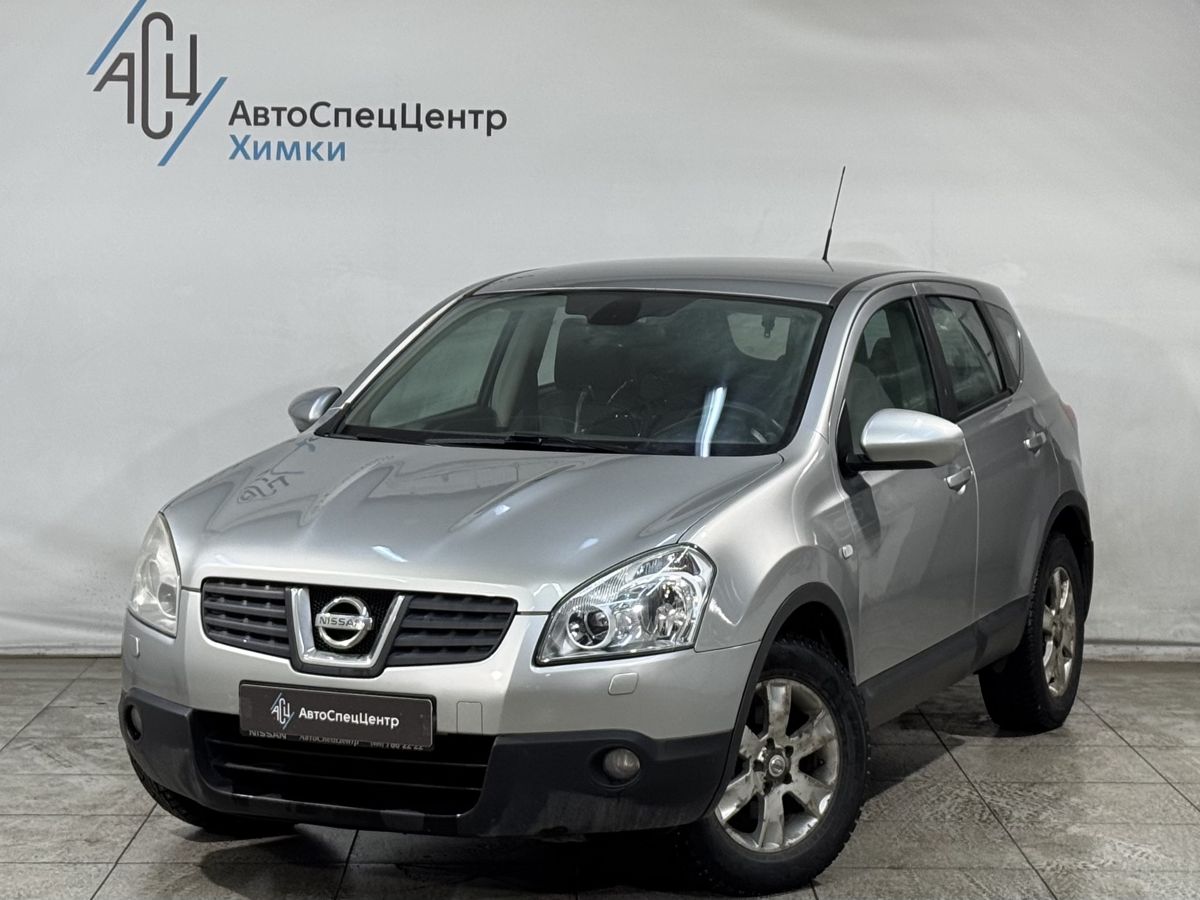 Автомобиль Nissan Qashqai I поколение 2.0 MT (141 л.с.) SE+ Серебристый 2007 с пробегом 196 114 км