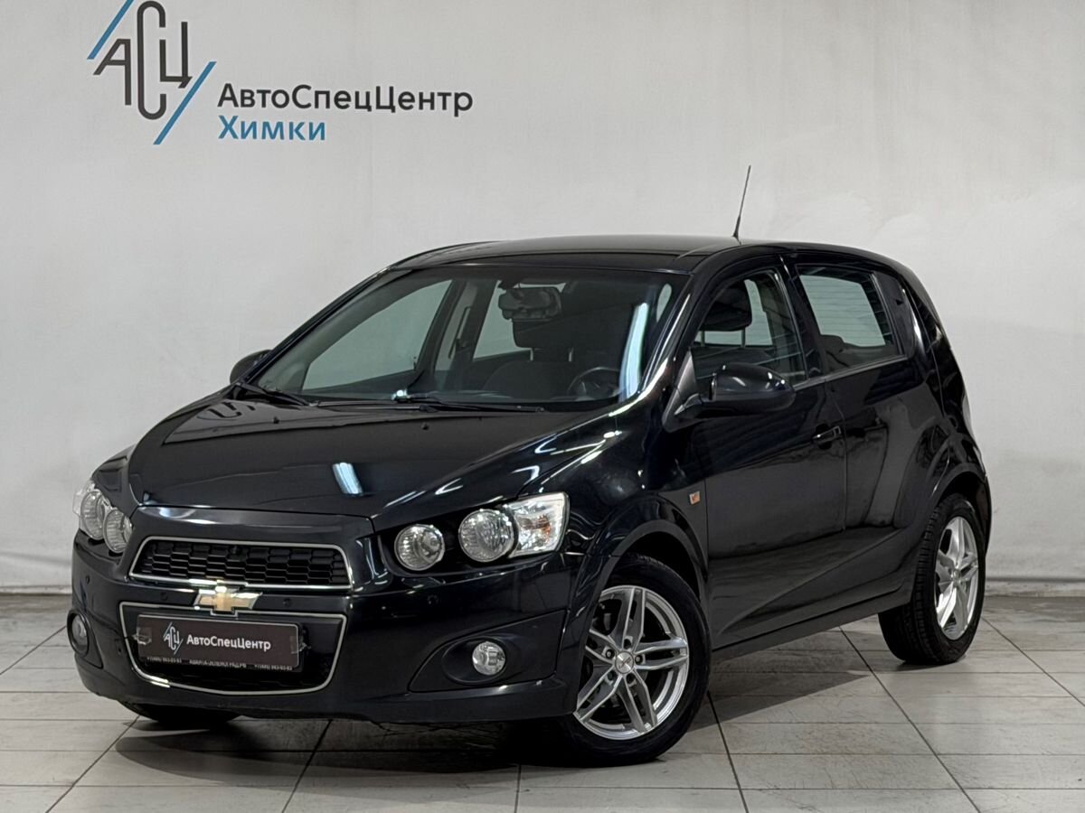 Chevrolet Aveo II поколение (T300) 1.6 AT (115 л.с.) LTZ Чёрный 2015 с пробегом 91 000 км