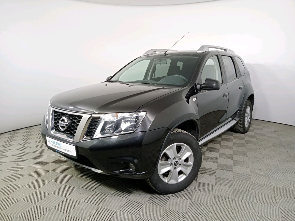 Автомобиль Nissan Terrano III поколение (D10) 2.0 AT 4WD (143 л.с.) Elegance Черный 2021 с пробегом 30050 км