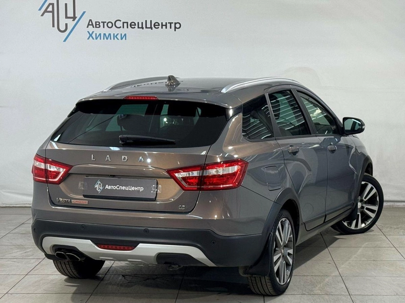 Автомобиль Lada (ВАЗ) Vesta I поколение 1.8 MT (122 л.с.) Base Серый 2019 с пробегом 50 959 км