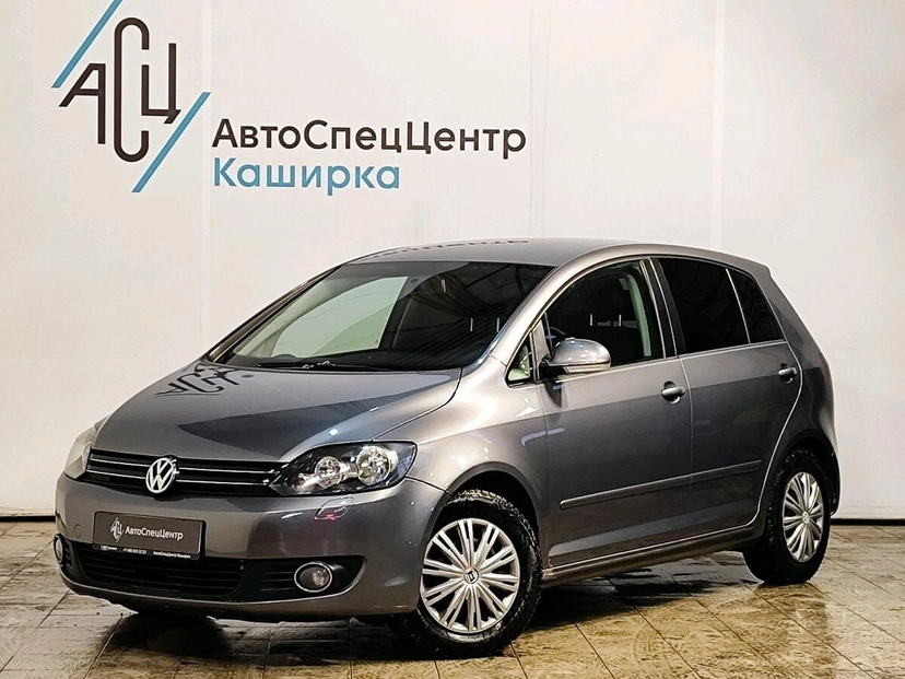 Автомобиль Volkswagen Golf Plus II поколение 1.6 AMT (102 л.с.) Trendline Серый 2012 с пробегом 176 116 км