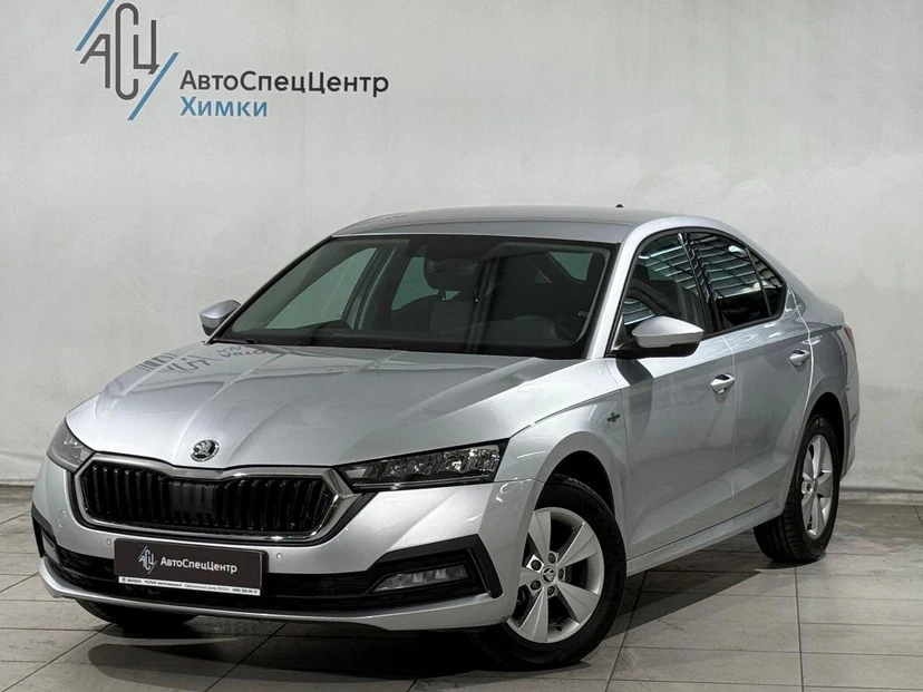 Skoda Octavia IV поколение (A8) 1.4 AT (150 л.с.) Hockey Edition Серый 2021 с пробегом 81 000 км