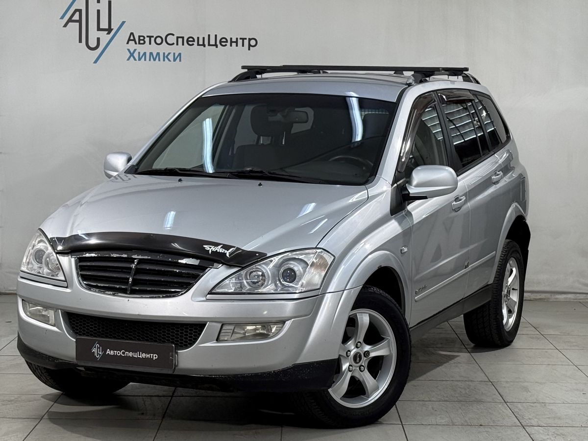 SsangYong Kyron I [рестайлинг] 2.0d AT 4WD (141 л.с.) Base Серебристый 2008 с пробегом 297 000 км