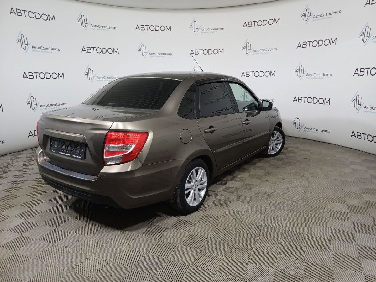 Lada (ВАЗ) Granta I [рестайлинг] 1.6 MT (106 л.с.) Luxe Коричневый 2022 с пробегом 26 842 км