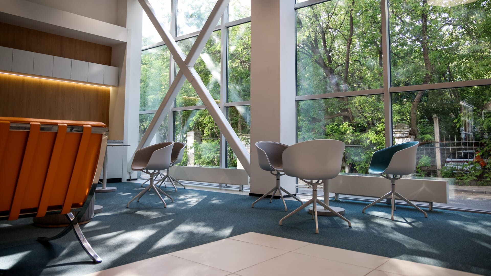 изображение дилерского центра