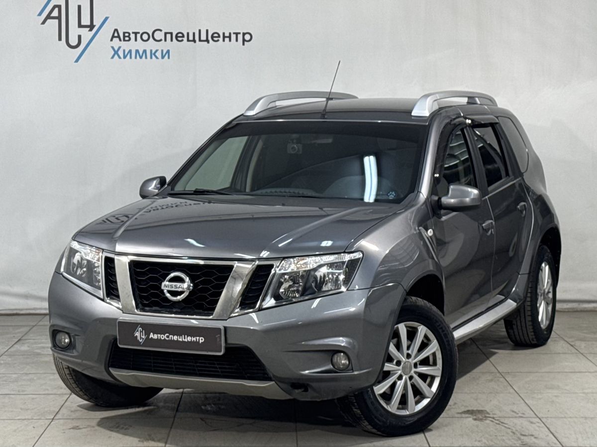 Nissan Terrano III поколение (D10) 2.0 AT 4WD (143 л.с.) Tekna Серый 2018 с пробегом 72 000 км