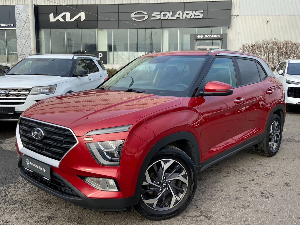 Автомобиль Hyundai Creta II поколение 1.6 AT (123 л.с.) Lifestyle + Premium Music + Winter Красный 2021 с пробегом 165 300 км
