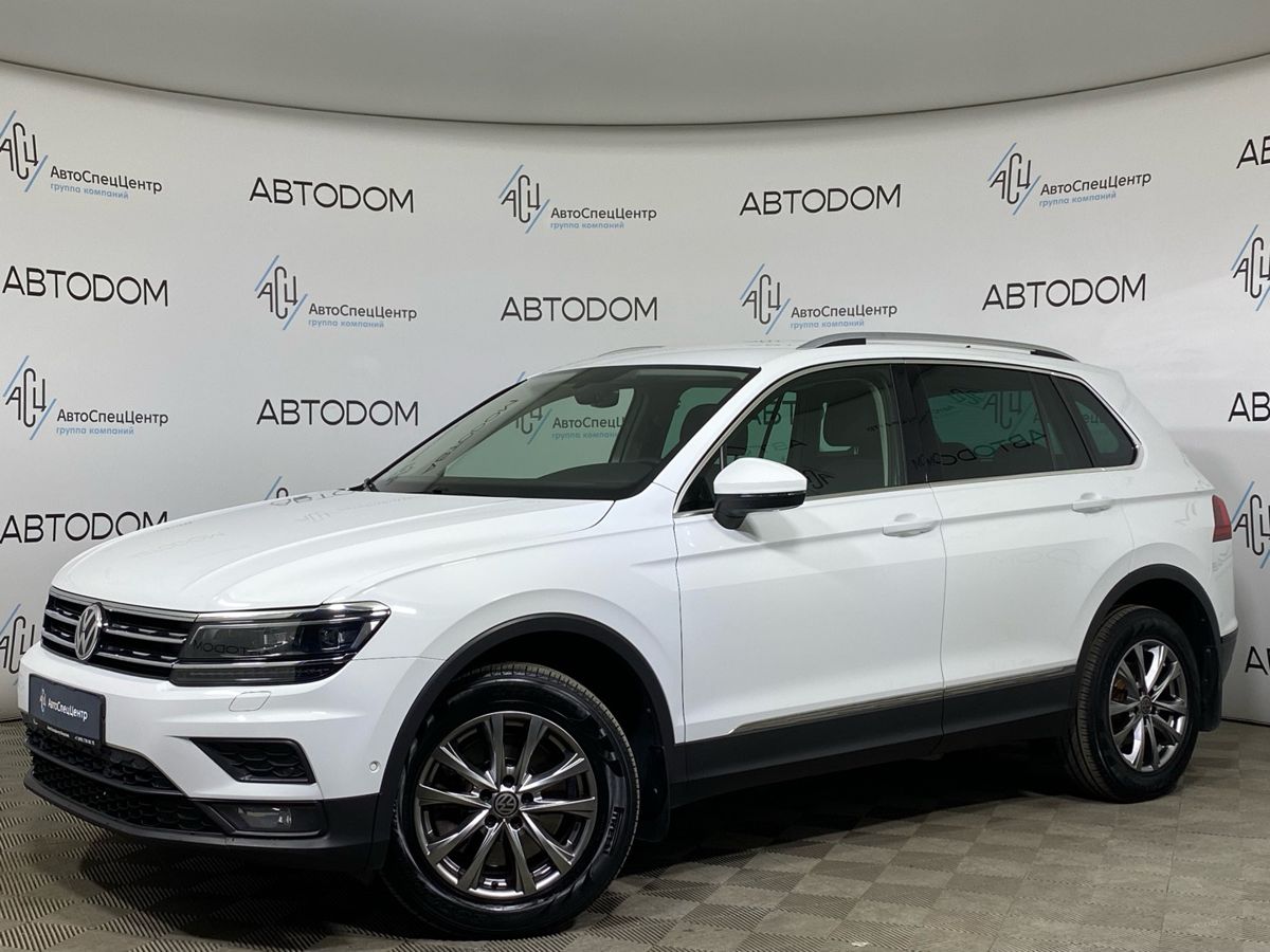 Volkswagen Tiguan II поколение 2.0 AMT 4WD (180 л.с.) City Белый 2018 с пробегом 27 500 км