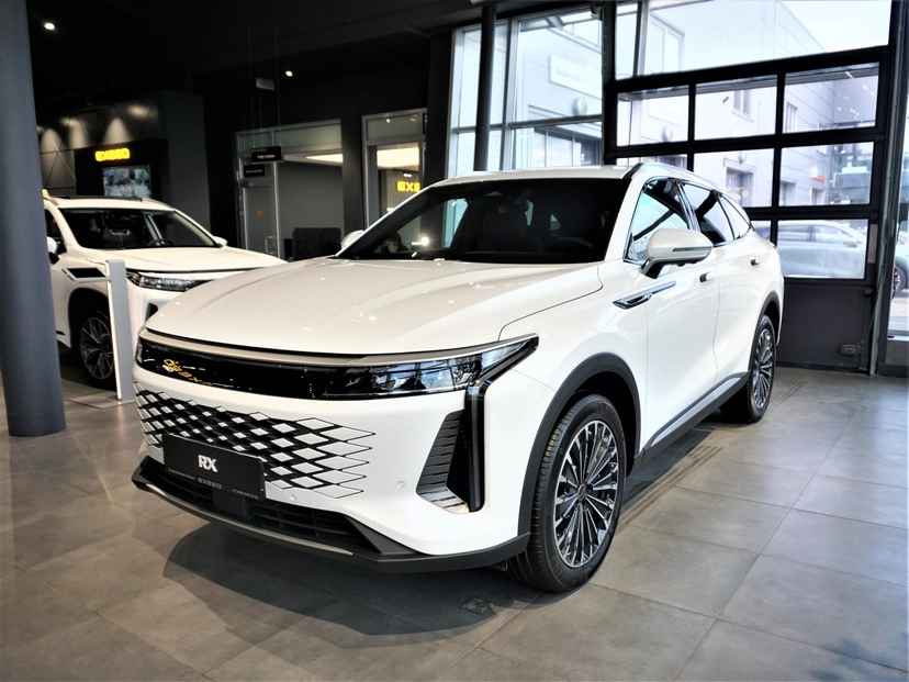 Автомобиль EXEED RX I поколение 2.0 AT 4WD (249 л.с.) Premium Белый 2024 новый