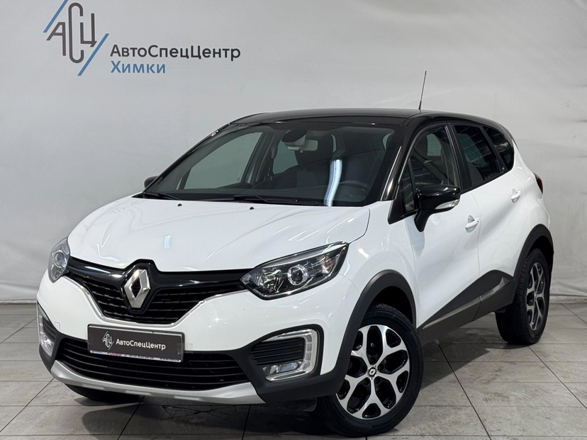Автомобиль Renault Kaptur I поколение 2.0 AT 4WD (143 л.с.) Style Белый 2018 с пробегом 69 000 км
