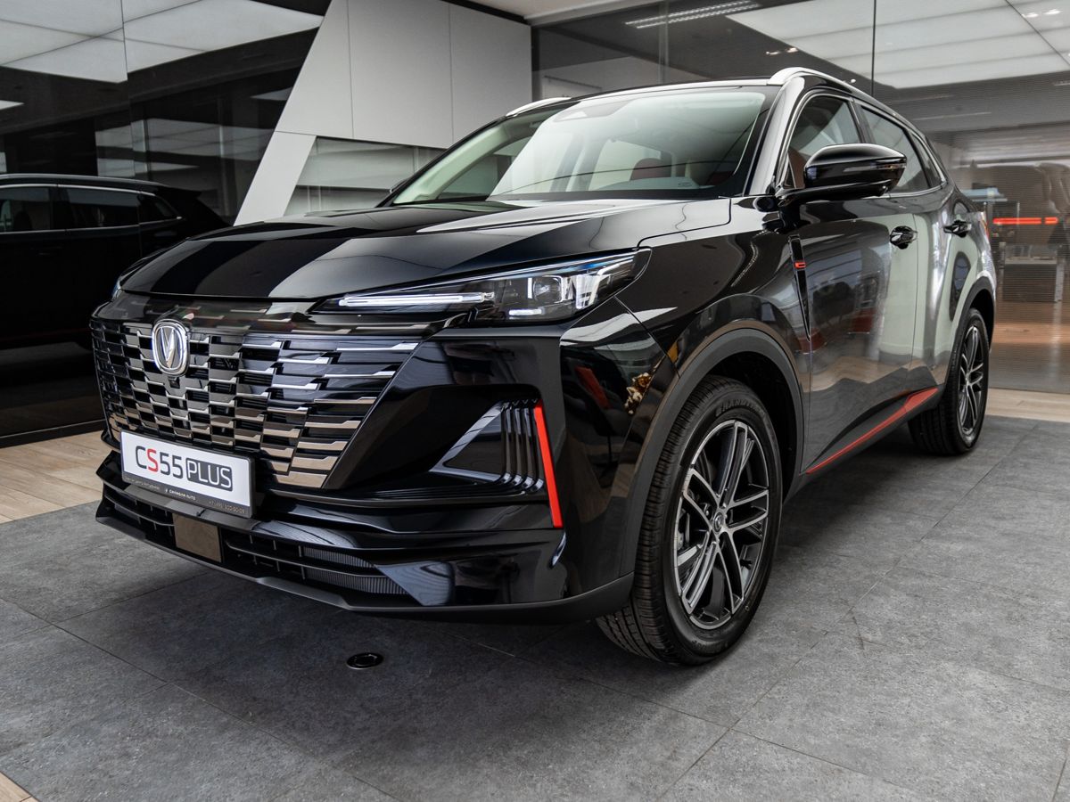 Автомобиль Changan UNI-S I поколение 1.5 AMT (181 л.с.) Tech+ Чёрный 2025 новый