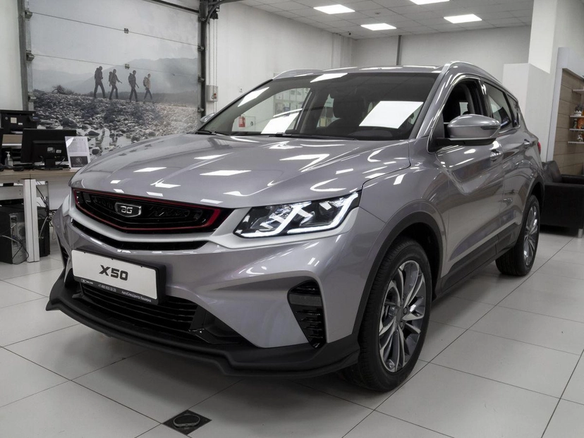 Автомобиль Belgee X50 I поколение 1.5 AMT (150 л.с.) Prestige Серебристый 2025 новый