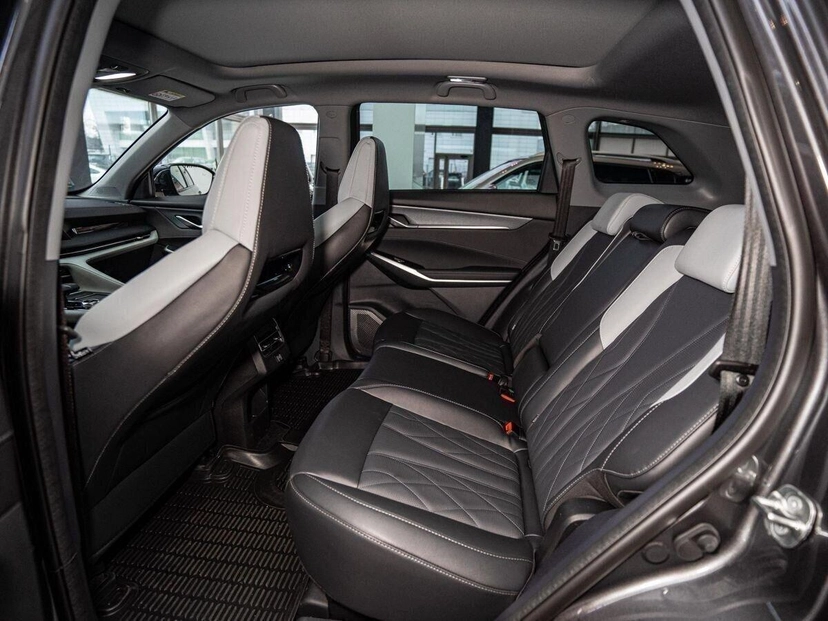 Автомобиль Changan CS75PLUS III поколение 2.0 AT (233 л.с.) Tech Серый 2024 новый