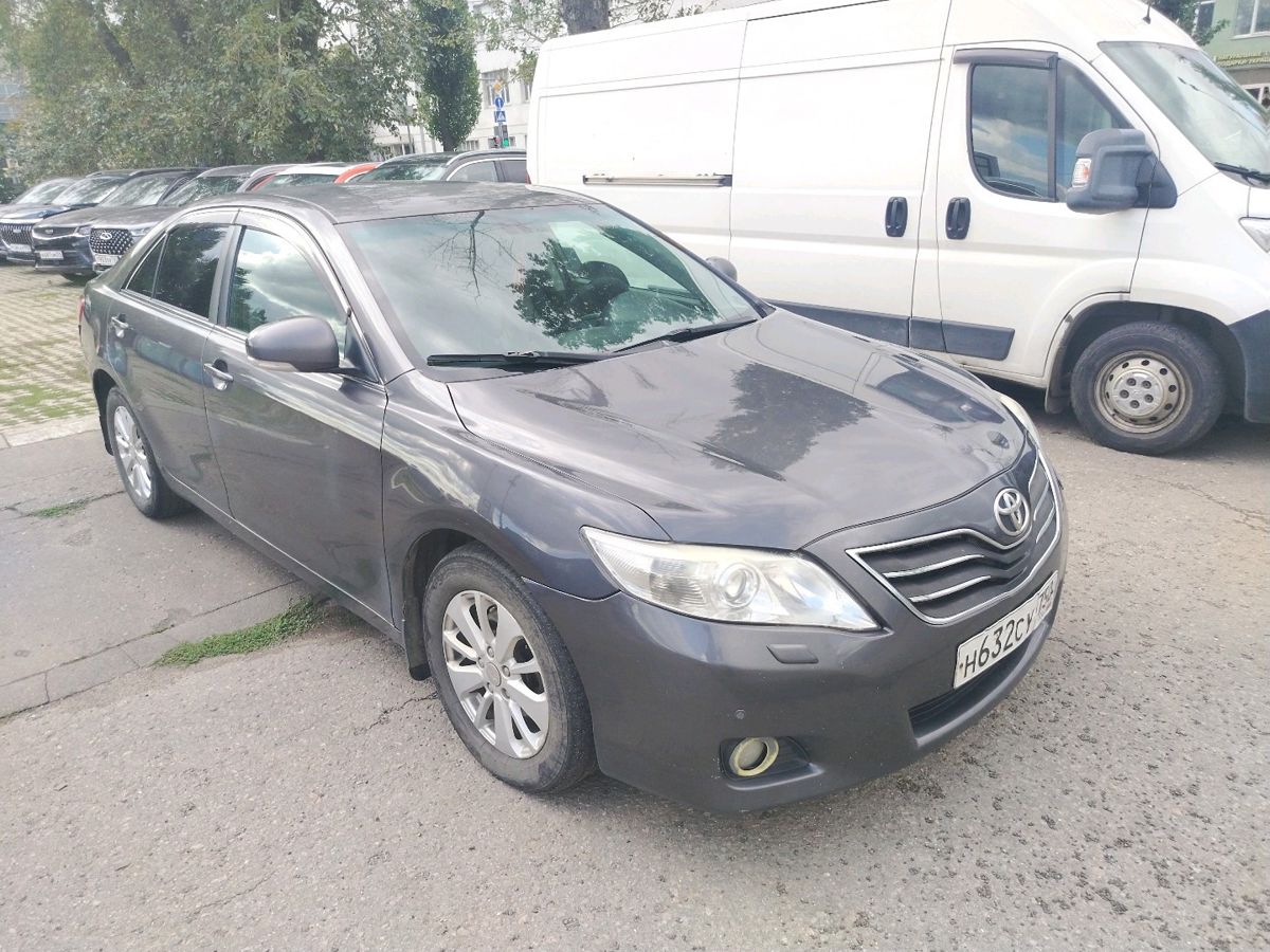 Toyota Camry VI (XV40) [рестайлинг] 2.4 AT (167 л.с.) Elegance Серый 2010 с пробегом 465 410 км