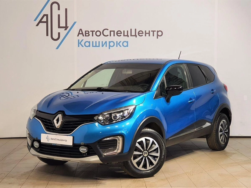 Автомобиль Renault Kaptur I поколение 1.6 MT (114 л.с.) Base Голубой 2018 с пробегом 118 983 км