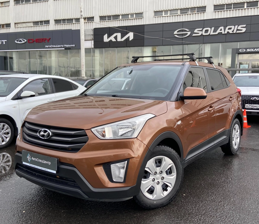 Автомобиль Hyundai Creta I поколение 1.6 AT (123 л.с.) Active Коричневый 2018 с пробегом 102 000 км