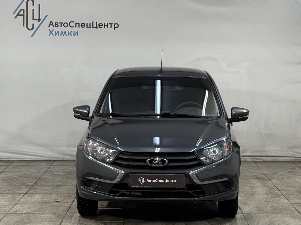 Автомобиль Lada (ВАЗ) Granta I [рестайлинг] 1.6 MT (90 л.с.) Luxe Серый 2024 с пробегом 14 000 км