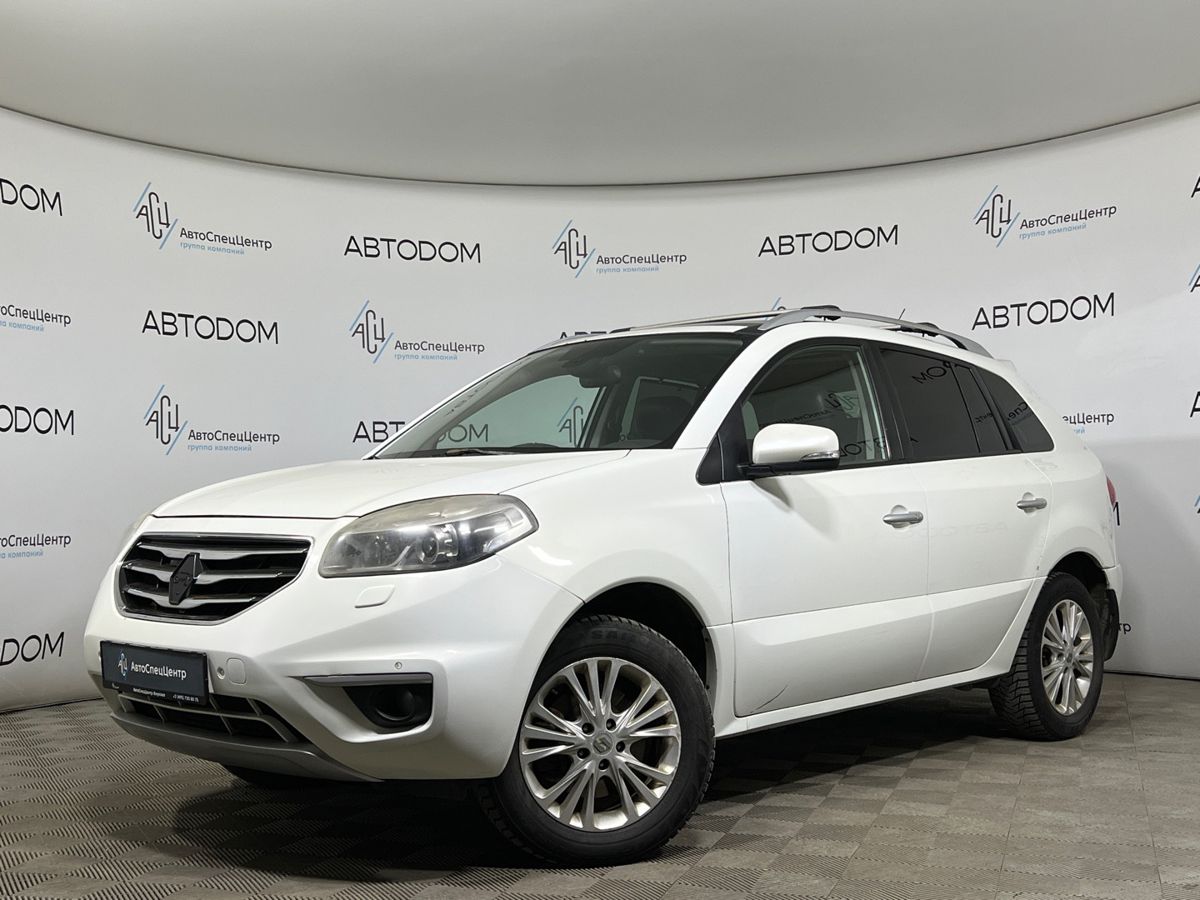Автомобиль Renault Koleos I [рестайлинг] 2.5 CVT 4WD (171 л.с.) Bose Edition Белый 2012 с пробегом 374 916 км