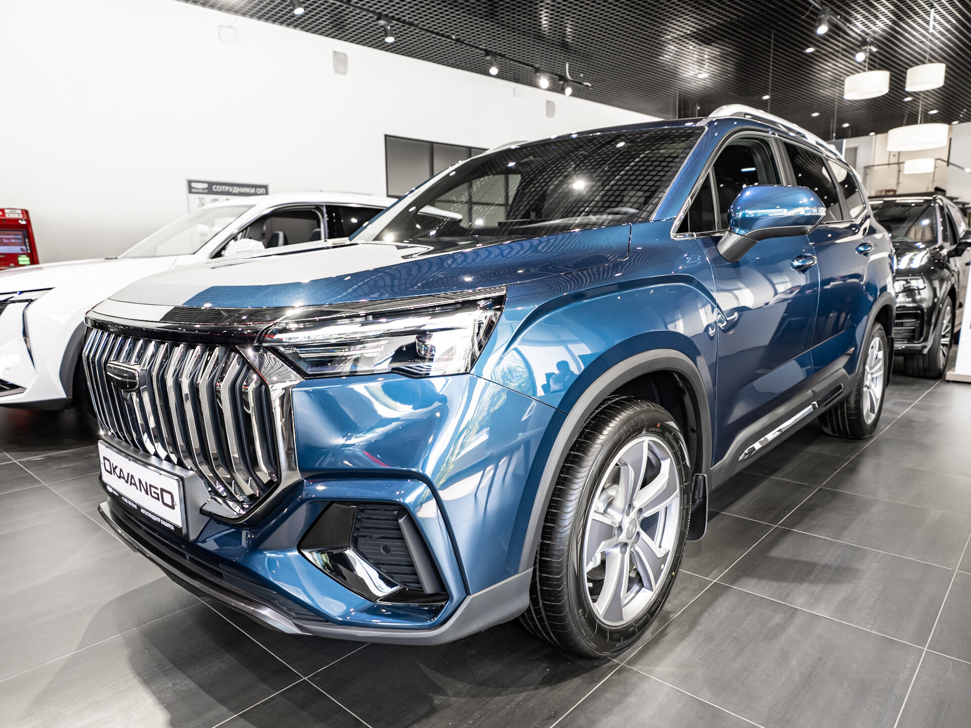Geely Okavango I [рестайлинг] 2.0 AMT (200 л.с.) Флагман Синий 2026 новый