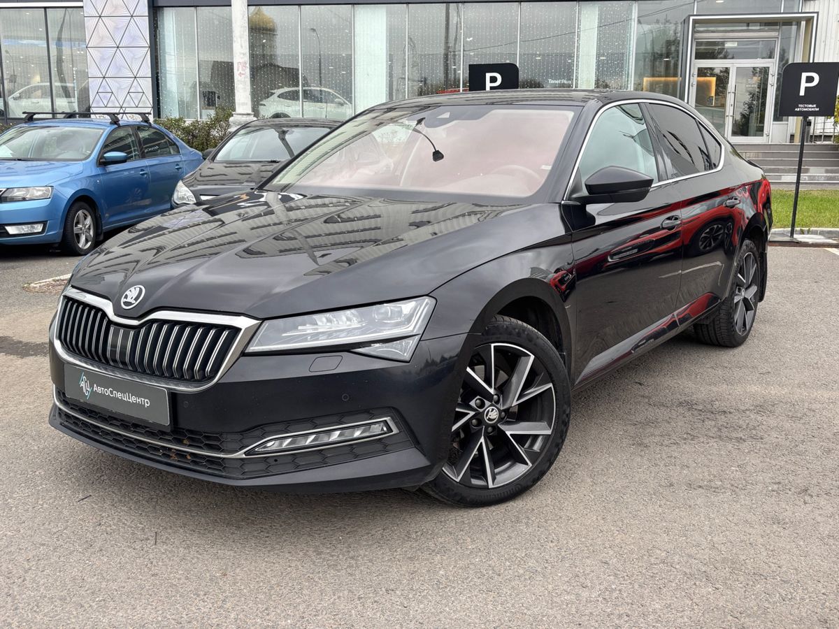 Skoda Superb III [рестайлинг] 2.0 AMT (190 л.с.) Luxury Чёрный 2020 с пробегом 196 092 км