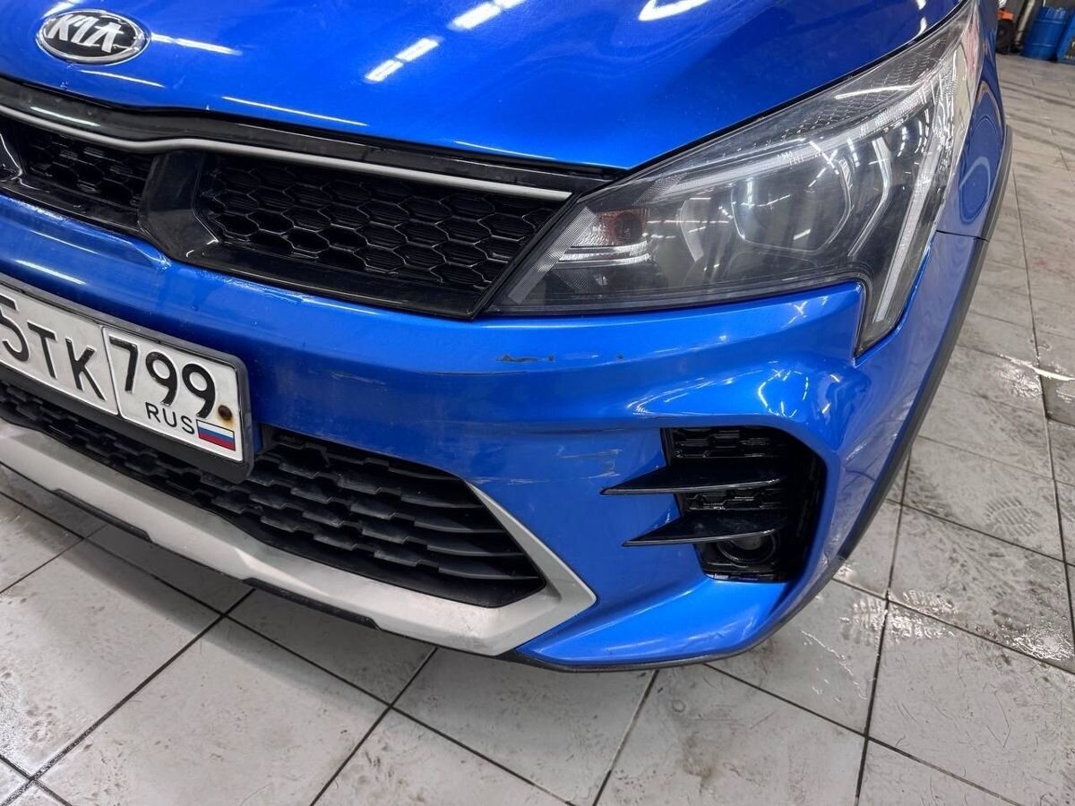 Автомобиль Kia Rio IV [рестайлинг] 1.6 AT (123 л.с.) Luxe Синий 2021 с пробегом 72 448 км