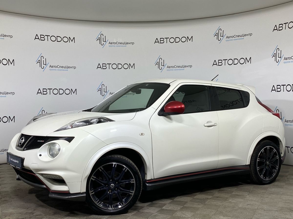 Nissan Juke I поколение (F15) 1.6 CVT 4WD (200 л.с.) Nismo Белый 2013 с пробегом 101 385 км
