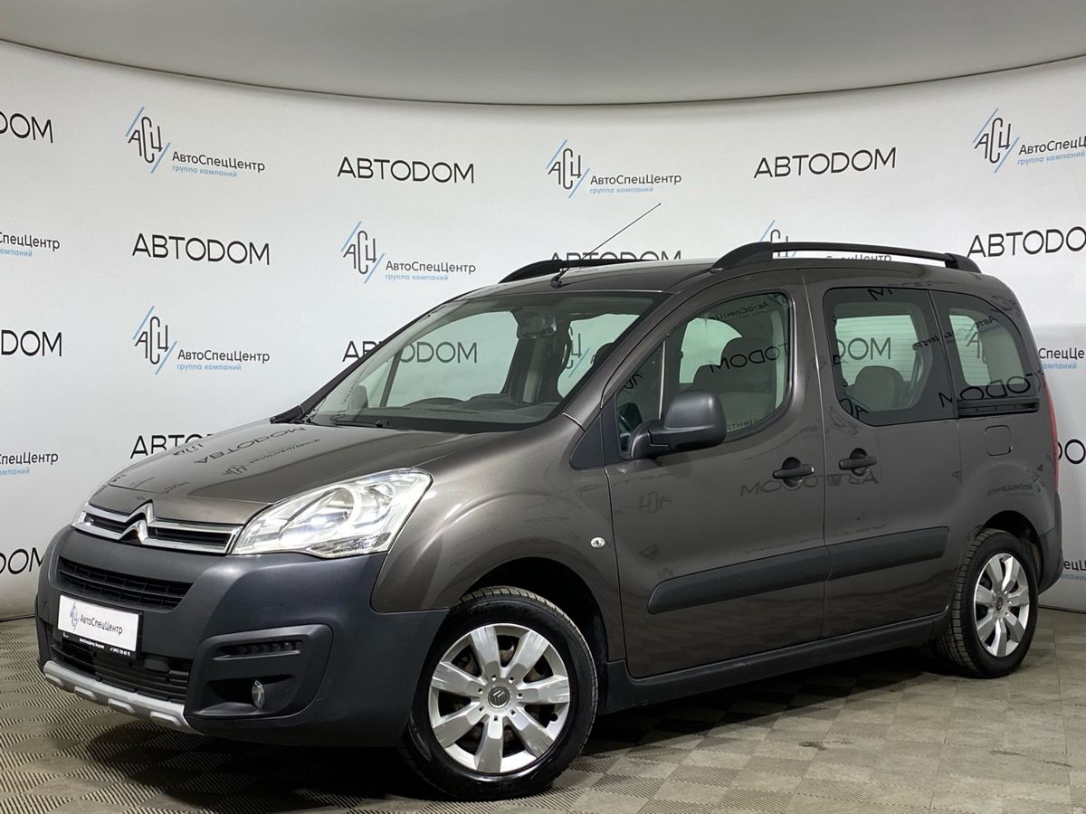 Автомобиль Citroen Berlingo II [2-й рестайлинг] 1.6 MT (110 л.с.) Base Серый 2017 с пробегом 92 687 км