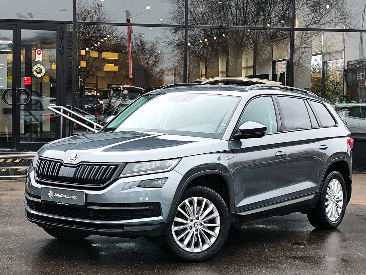 Skoda Kodiaq I поколение 2.0 AMT 4WD (180 л.с.) Hockey Edition Серый 2021 с пробегом 95 202 км
