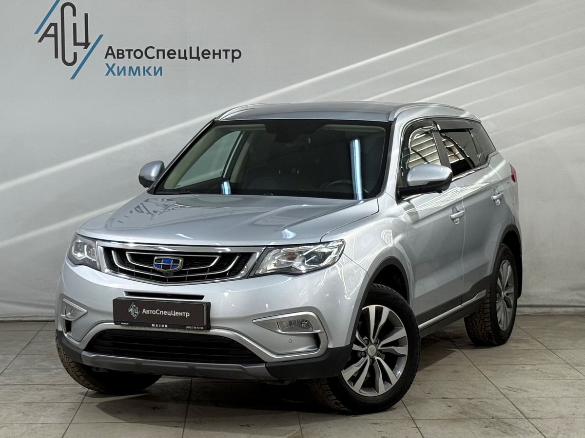 Автомобиль Geely Atlas I поколение 2.4 AT 4WD (149 л.с.) Luxury Серебристый 2021 с пробегом 65 000 км