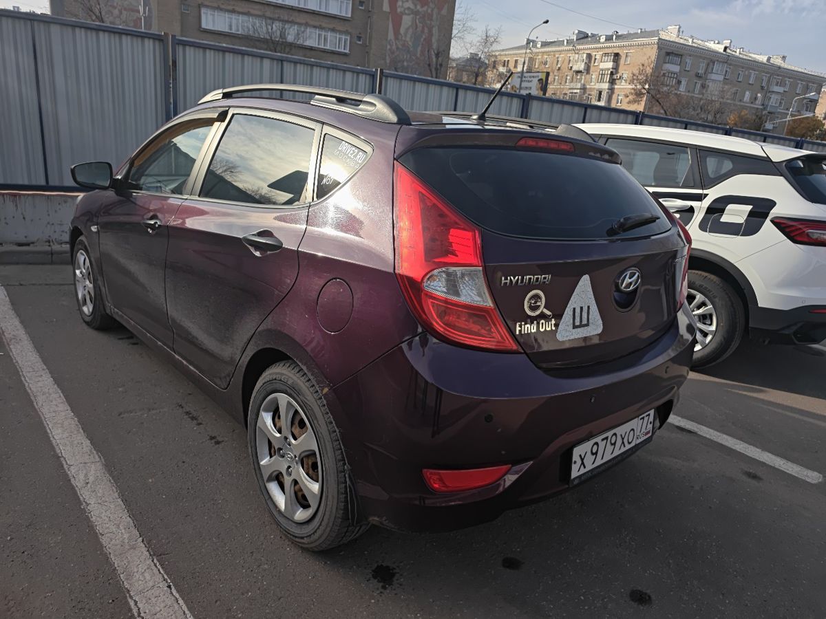 Hyundai Solaris I поколение 1.4 AT (107 л.с.) Active Фиолетовый 2013 с пробегом 153 195 км