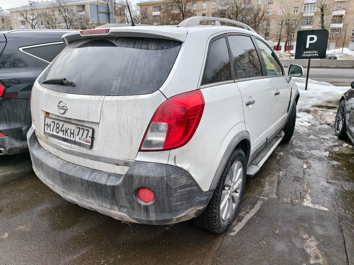 Автомобиль Opel Antara I [рестайлинг] 2.4 AT 4WD (167 л.с.) Cosmo Белый 2014 с пробегом 182 143 км